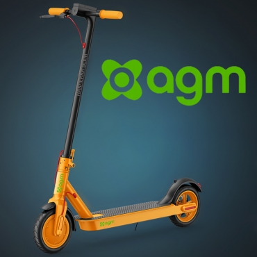 Наклейка AGM на трюковой самокат