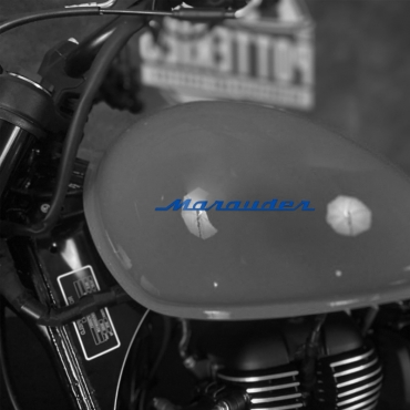 Наклейка на мотоцикл Suzuki Marauder